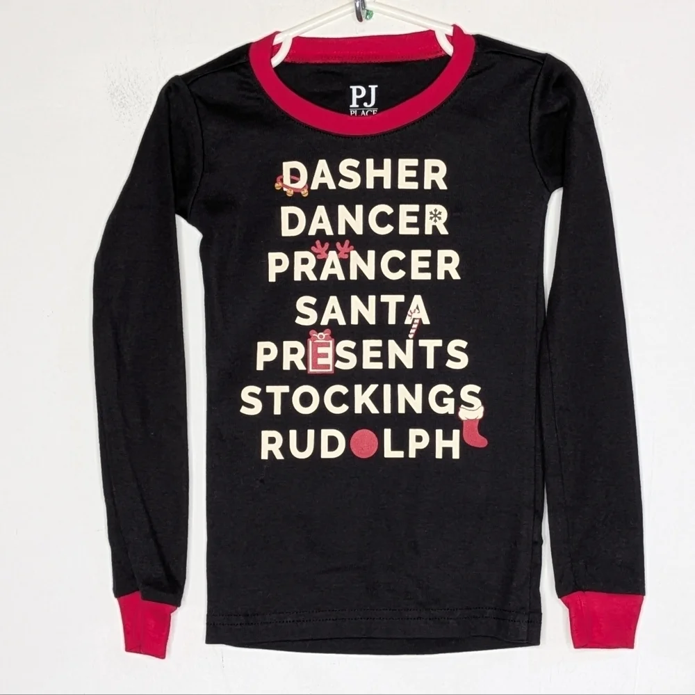 ✨3/$15 NWT PJ Place Black White Red Christmas Winter Santas Reindeer Shirt 4T